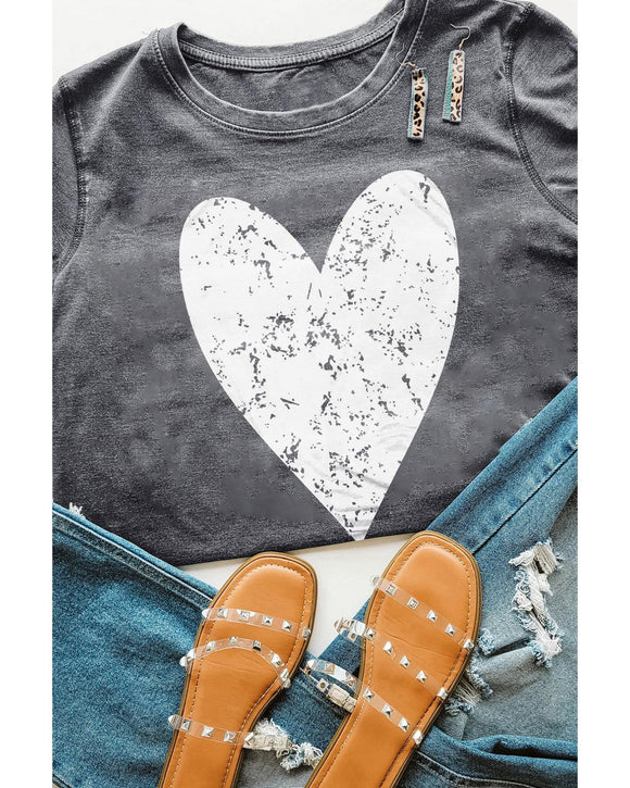 Azura Exchange Heart Graphic Print T-Shirt - M