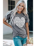 Azura Exchange Leopard Kiss Print Valentines Heart Graphic Tee - L