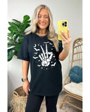 Azura Exchange Halloween Bat & Skeleton Hand Graphic Tee - L