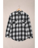 Azura Exchange Plaid Buttons Pocketed Shacket - L