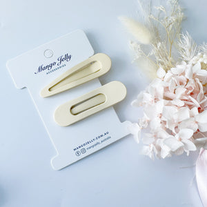 MANGO JELLY Large Pastel Coated Hair Clips - Cream - Twin Pack